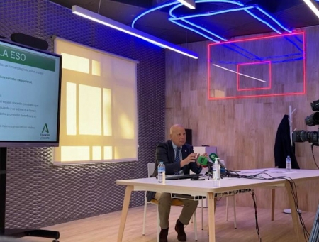 El Consejero de Educación, Javier Imbroda (JUNTA)