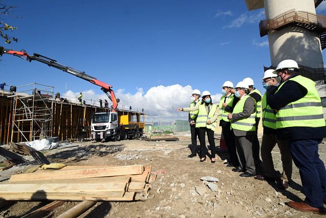 Imagen de la visita a las obras del aeropuerto (SUBDELEGACIÓN)