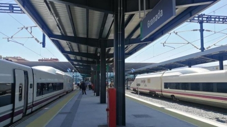 Estación de trenes de Granada (RENFE)