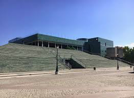 Palacio de Congresos (WIKIPEDIA)