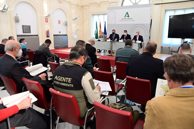 El delegado del Gobierno andaluz en Granada, Pablo García, preside el Comité Asesor del Plan Infoca (JUNTA DE ANDALUCÍA)