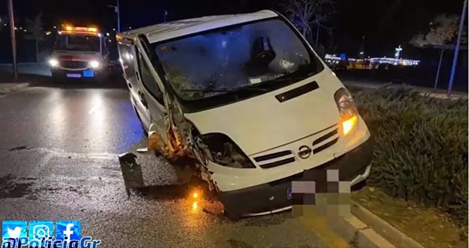 Estado en que quedó la furgoneta (POLICÍA LOCAL DE GRANADA) 