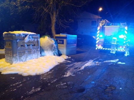 Contenedor incendiado en Guadix (AYUNTAMIENTO DE GUADIX) 