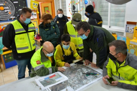 Puesto de Mando instalado  en el CEIP Sierra de Lújar (INFOCA)