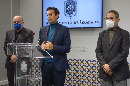 Francisco Herrera, Francisco Cuenca, y Miguel Ángel Fernández Madrid (JAVIER ALGARRA / AYUNTAMIENTO) 