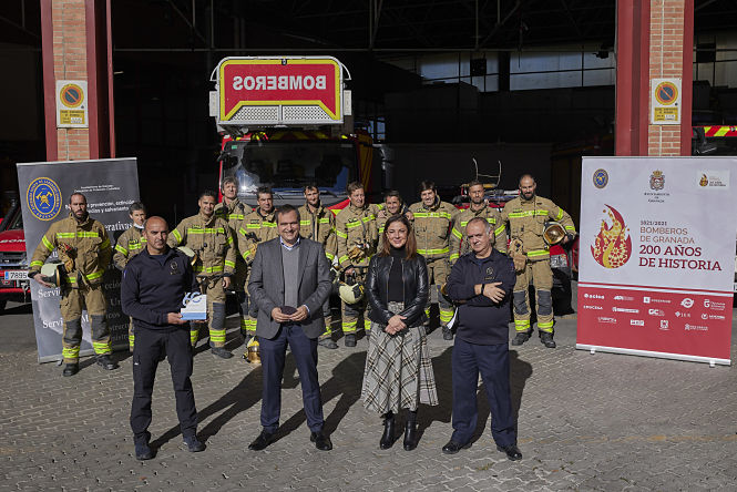 Celebración del aniversario de bomberos y Covirán (AYTO. GRANADA)