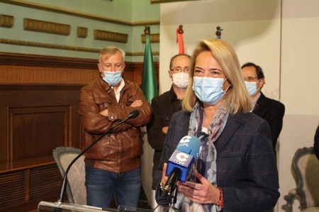 La alcaldesa de Motril, Luisa García Chamorro, en rueda de prensa (AYTO. MOTRIL) La alcaldesa de Motril, Luisa García Chamorro, en rueda de prensa (AYTO. MOTRIL)