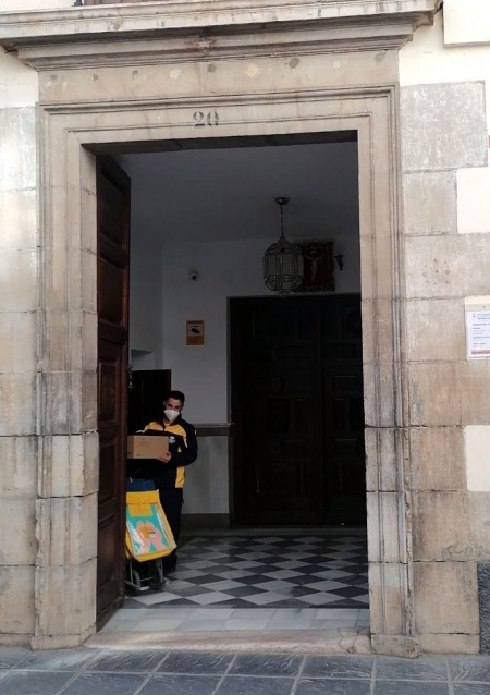 Fachada de las comendadoras de Santiago (CORREOS)