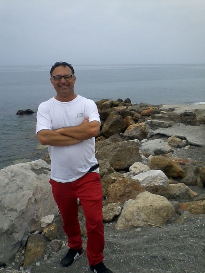 MENSAJEROS DE LA PAZ