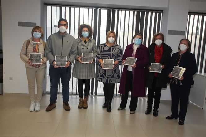Presentación del libro solidario (AYTO. LA ZUBIA) 