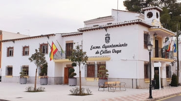 Fachada del Ayuntamiento de Cúllar Vega (AYTO. CÚLLAR VEGA) Fachada del Ayuntamiento de Cúllar Vega (AYTO. CÚLLAR VEGA)