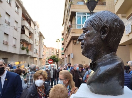 Inauguración busto Jesús Cabezas (AYTO. MOTRIL) Inauguración busto Jesús Cabezas (AYTO. MOTRIL)