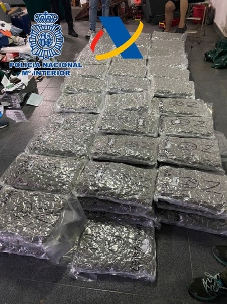 Marihuana incautada en una operación (POLICIA NACIONAL)