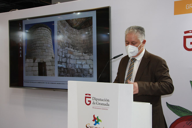 El Diputado de Obras públicas, José Maria Villegas (DIPGRA) 