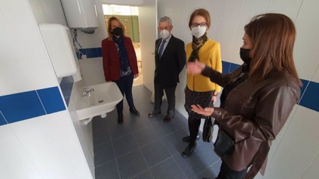 Foto de archivo de la visita de la delegada de Educación de la Junta en Granada, Ana Berrocal, al colegio Francisco Mejías de Motril (JUNTA DE ANDALUCÍA) Foto de archivo de la visita de la delegada de Educación de la Junta en Granada, Ana Berrocal, al colegio Francisco Mejías de Motril (JUNTA DE ANDALUCÍA)