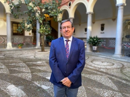 El coordinador del Grupo Municipal del Partido Popular en el Ayuntamiento de Granada, Luis González (PP) 