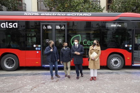 Presentación del nuevo autobús eléctrico (AYTO. GRANADA) 