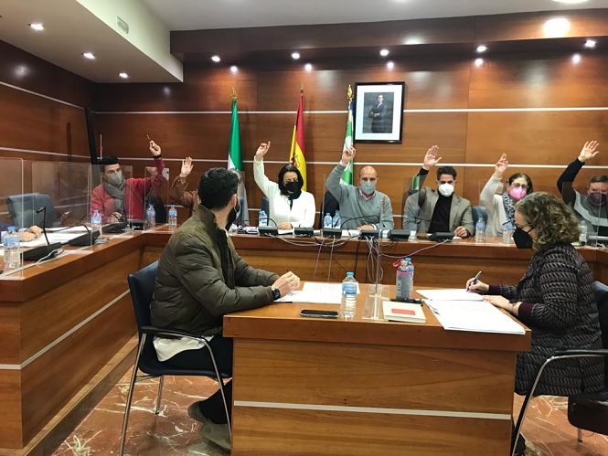 votación del pleno en el que se han aprobado los presupuestos de Otura para 2022 (AYTO. OTURA)