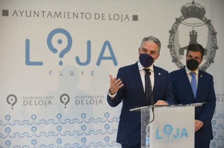 Elías Bendodo ha estado en Loja (JUNTA DE ANDALUCÍA)