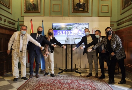 Representantes de las distintas instituciones (PUERTO DE MOTRIL)