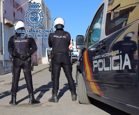Agentes de la Policía Nacional (POLICÍA NACIONAL)