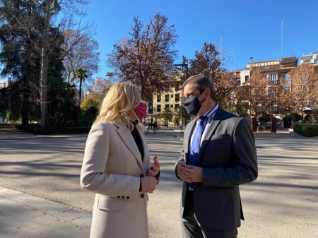 Los concejales del PP en el Ayuntamiento de Granada, César Díaz y Pepa Rubia (PP)