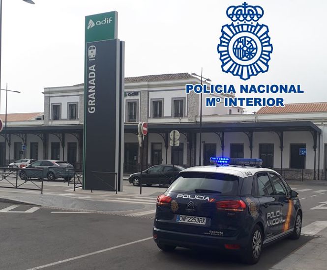 Vehículo de la Policía Nacional (POLICÍA NACIONAL)