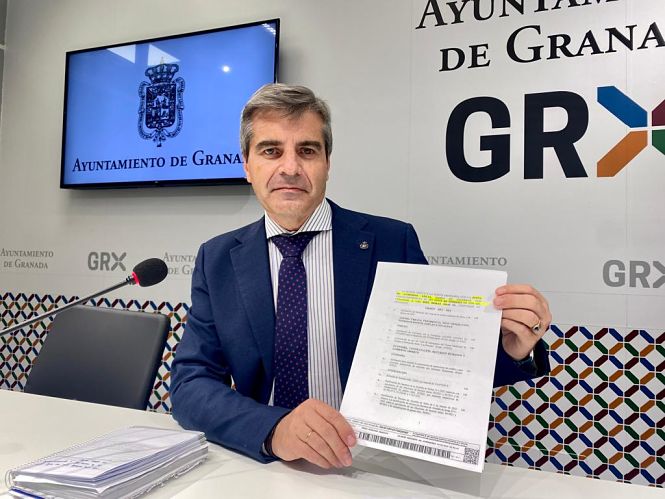 El portavoz del PP en el Ayuntamiento de Granada, César Díaz (PP)