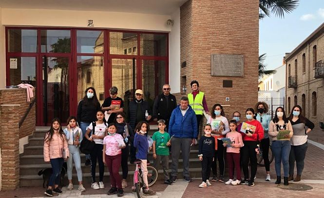 Participantes en la gymkhana familiar (AYTO. FUENTE VAQUEROS) 