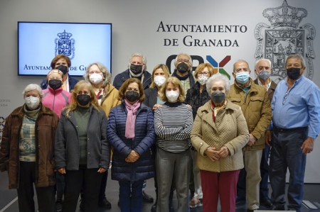 Presentación de las actividades para mayores (JAVIER ALGARRA / AYUNTAMIENTO) 
