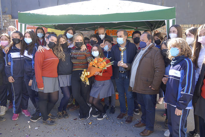 Participa en `Recicla con Aceitina` (JAVIER ALGARRA / AYUNTAMIENTO) 