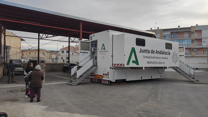 Autobus de respuesta covid de la Junta de Andalucía (JUNTA)