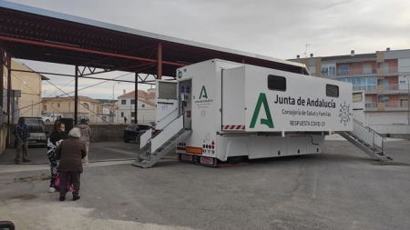 Autobus de respuesta covid de la Junta de Andalucía (JUNTA) Autobus de respuesta covid de la Junta de Andalucía (JUNTA)