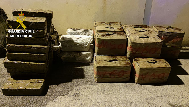 Imagen del hachís incautado  (GUARDIA CIVIL)