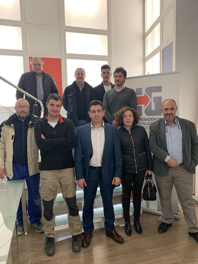 Foto de familia de la nueva junta directiva (CGE)