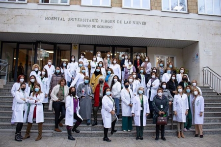 Profesionales del Hospital Virgen de las Nieves (HOSPITAL VIRGEN DE LAS NIEVES) 
