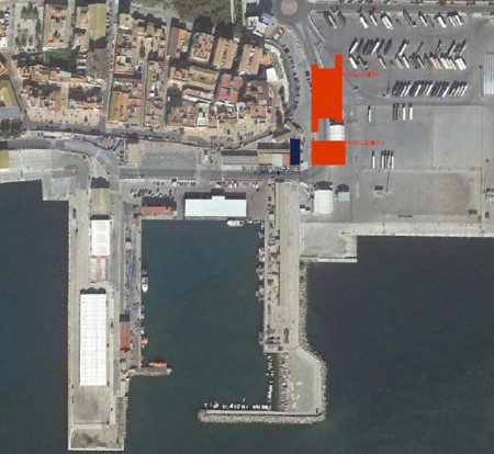 Vista aérea de la zona donde se va a construir el proyecto (PUERTO DE MOTRIL)
