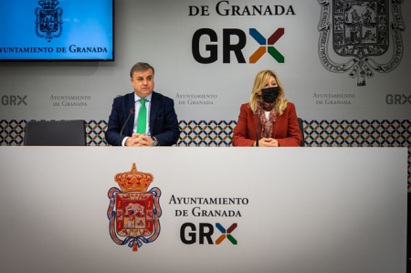  Francisco Fuentes y Pepa Rubia en rueda de prensa (PP)
