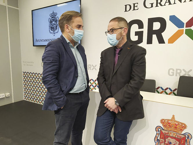 Miguel Ángel Fernández Madrid y Jacobo Calvo han repasado los asuntos de la Junta de gobierno (JAVIER ALGARRA / AYUNTAMIENTO) 