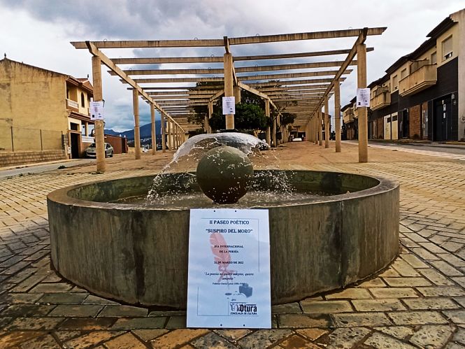 Poemas que pueden leerse en el Paseo Poético `Suspiro del Moro` (AYTO. OTURA) 