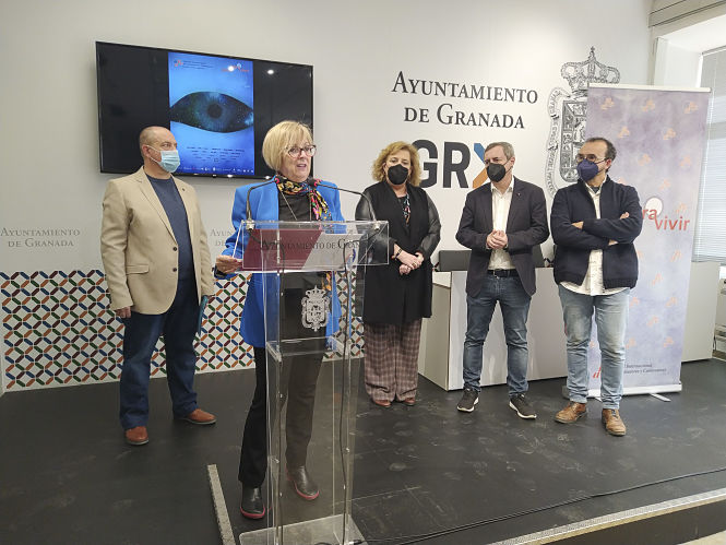 Presentación de `Abril para vivir` (JAVIER ALGARRA / AYUNTAMIENTO)