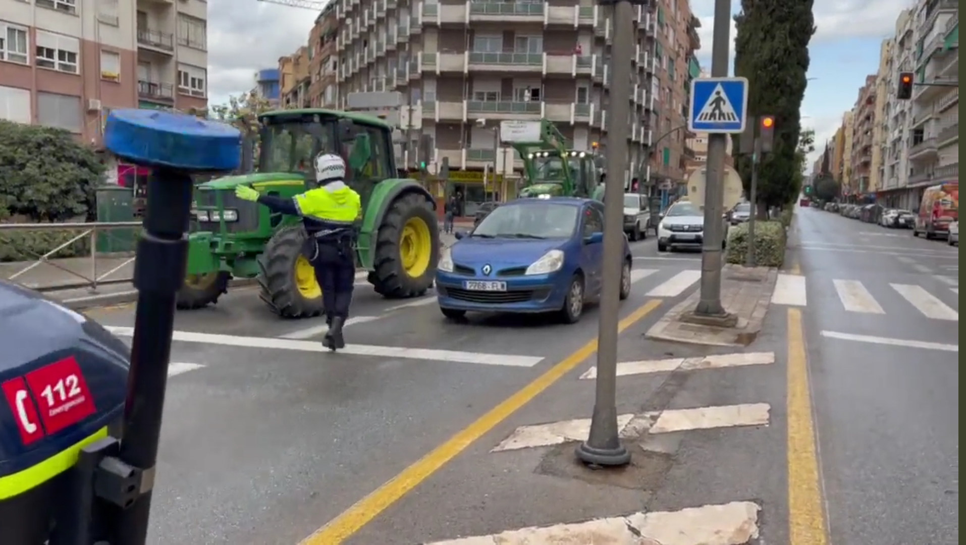 Caravana de turismos por el camino de Ronda (POLICÍA LOCAL)