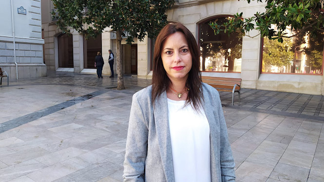 La concejal de Vox en el Ayuntamiento de Granada, Mónica Rodríguez (VOX)