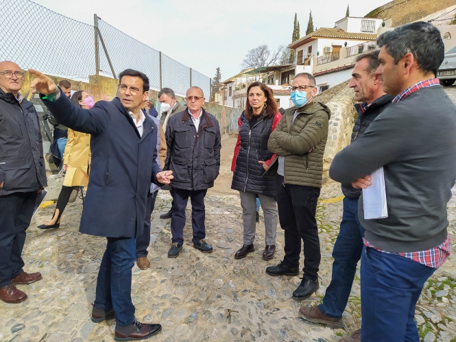 Visita al Barrio de San Ildefonso (JAVIER ALGARRA / AYUNTAMIENTO)