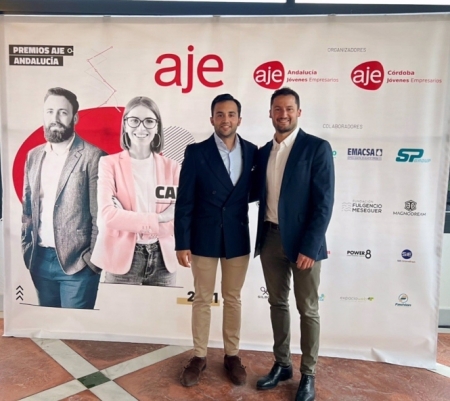 Los jóvenes creadores de Víver Kombucha, Fernando Martín y Raul de Frutos. (VÍVER KOMBUCHA) Los jóvenes creadores de Víver Kombucha, Fernando Martín y Raul de Frutos. (VÍVER KOMBUCHA)