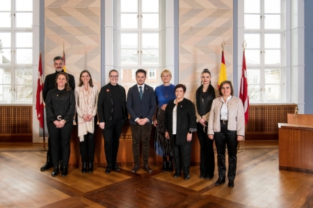 Foto de familia de los representantes de Huéscar y Kolding (AYTO. HUÉSCAR) Foto de familia de los representantes de Huéscar y Kolding (AYTO. HUÉSCAR)