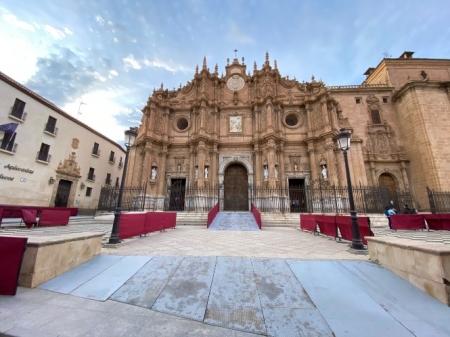 (AYUNTAMIENTO DE GUADIX) 