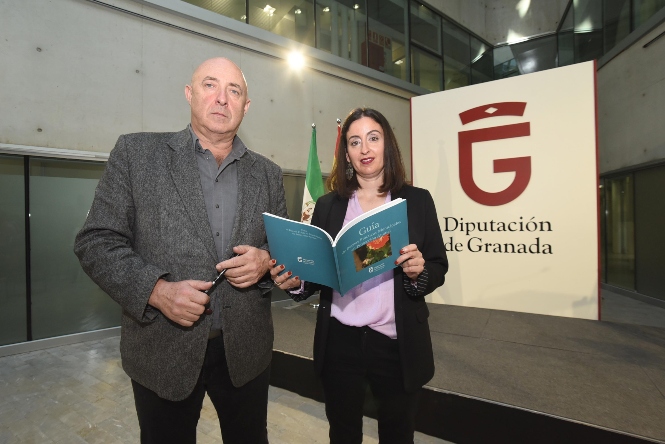 Presentación de la guía animal (R. MARTÍNEZ / DIPGRA)