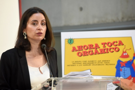 La Diputada de Medio Ambiente y Protección Animal, Mari Carmen Fernández (DIPGRA)