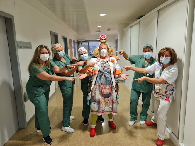 Doctores Sonrisas de la Fundación Theodora (HUSC)